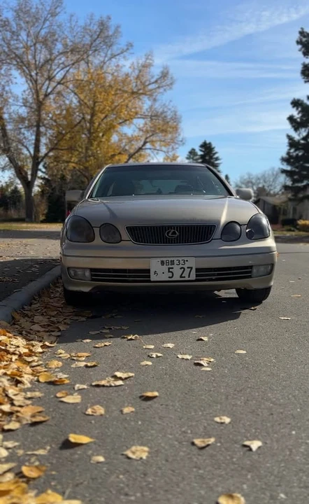 2000 Lexus GS 2nd Gen - Image 2 of 9