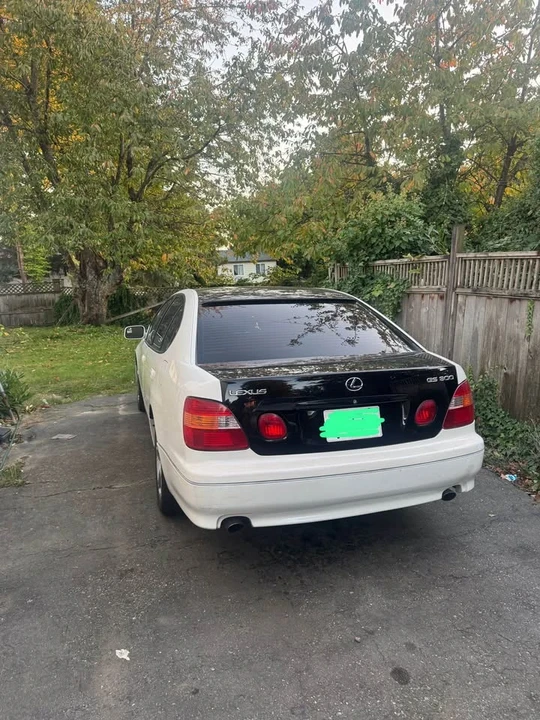 2000 Lexus GS 2nd Gen - Image 5 of 5