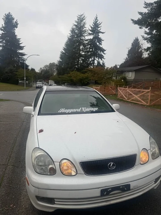 2000 Lexus GS 2nd Gen - Image 4 of 5