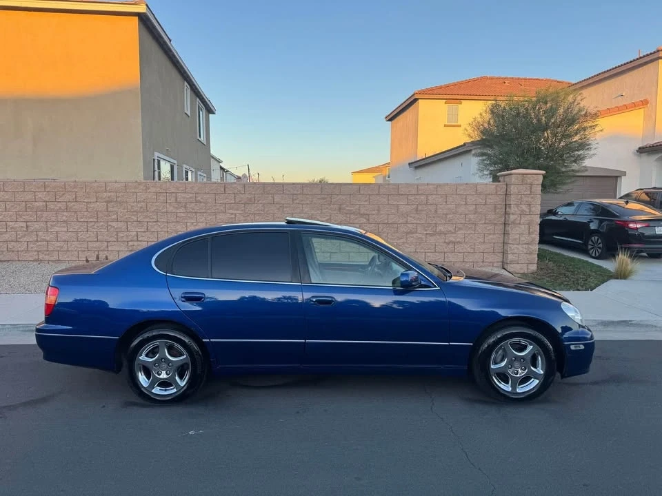 2000 Lexus GS 2nd Gen - Image 5 of 10