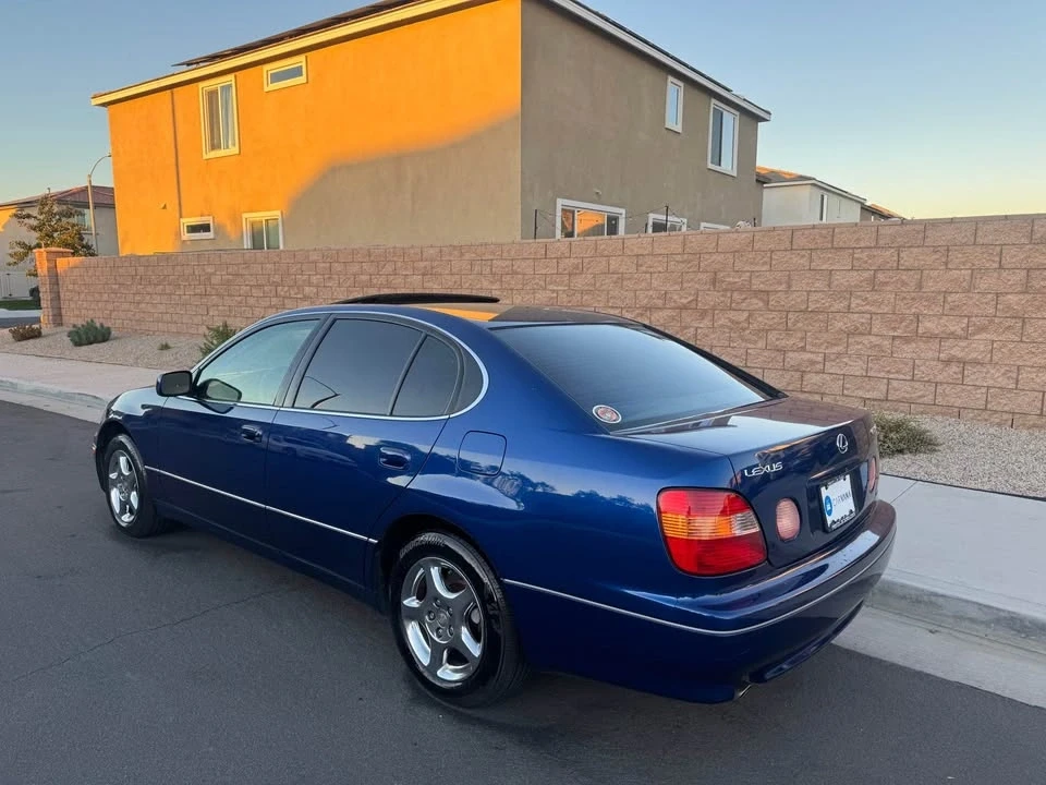 2000 Lexus GS 2nd Gen - Image 3 of 10