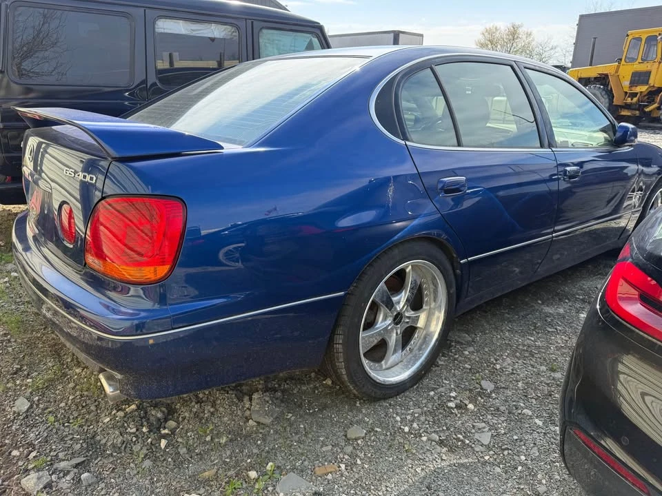 2000 Lexus GS 2nd Gen - Image 6 of 9