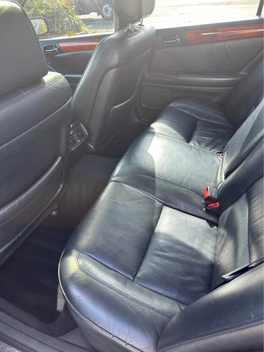 2000 Lexus GS 2nd Gen - Image 5 of 16