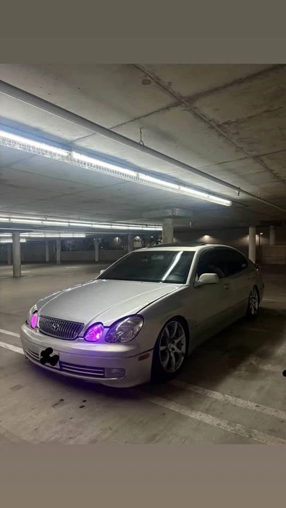 2000 Lexus GS 2nd Gen - Image 3 of 9