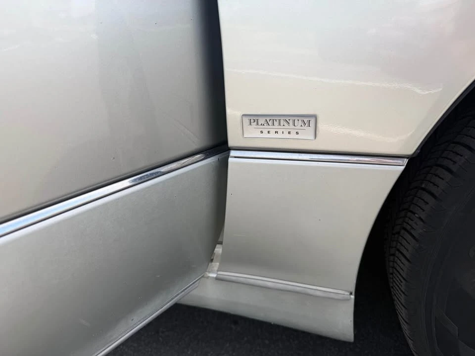2000 Lexus GS 2nd Gen - Image 3 of 16