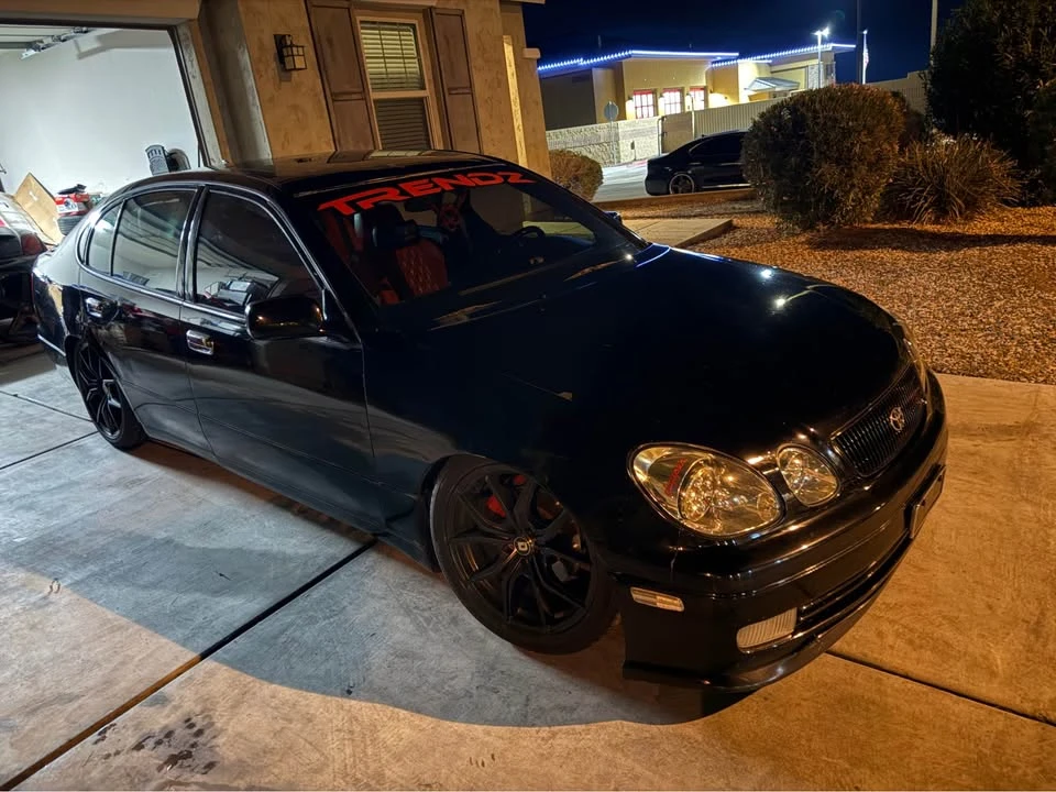 2000 Lexus GS 2nd Gen - Image 6 of 14