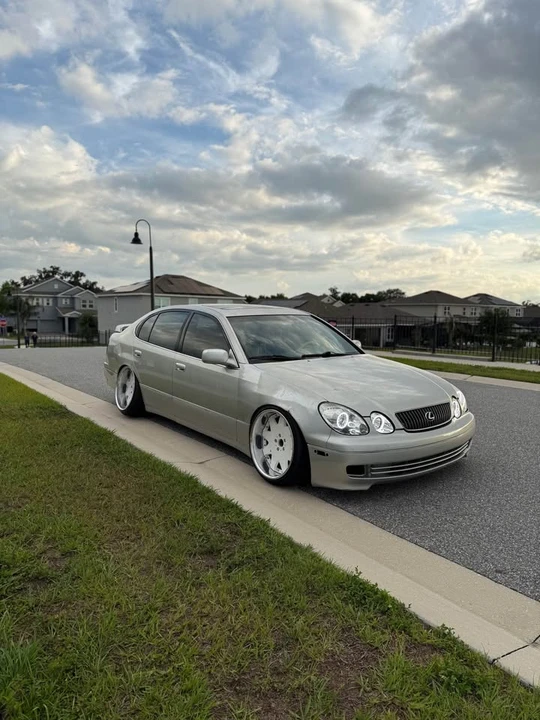 2000 Lexus GS 2nd Gen - Image 4 of 12