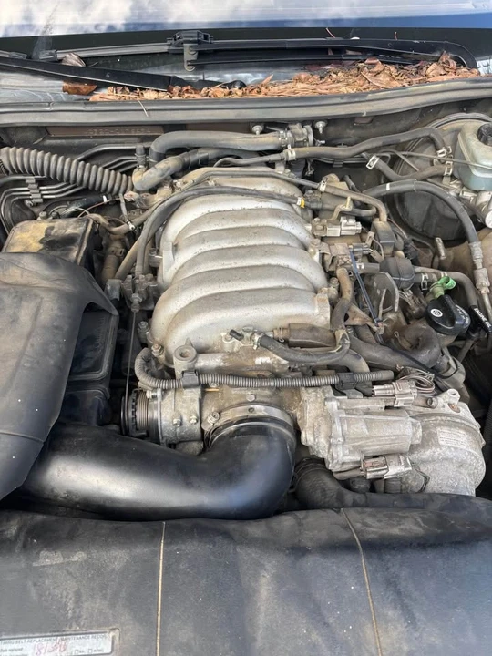 2000 Lexus LS 2nd Gen - Image 11 of 12
