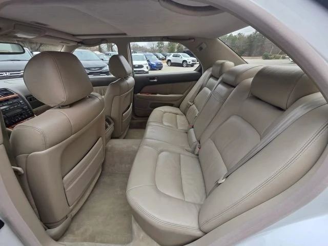 2000 Lexus LS 2nd Gen - Image 13 of 20
