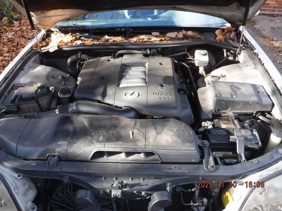 2000 Lexus LS 2nd Gen - Image 5 of 6