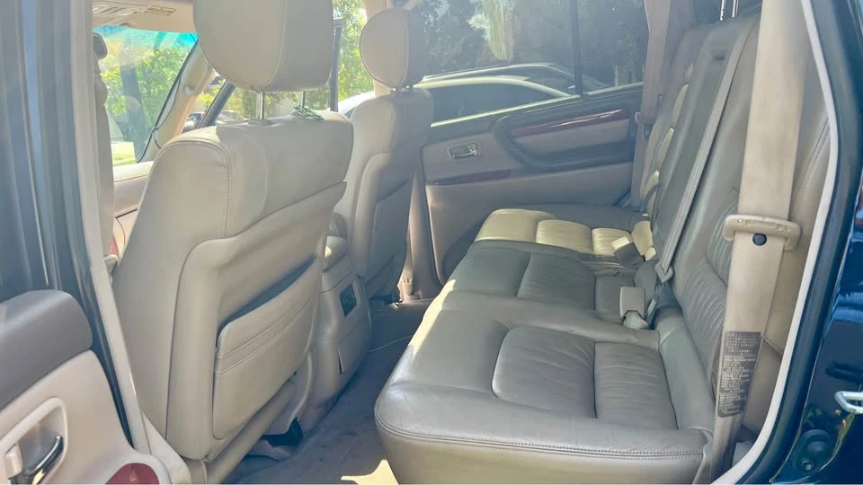 2000 Lexus LX 1st Gen - Image 7 of 9