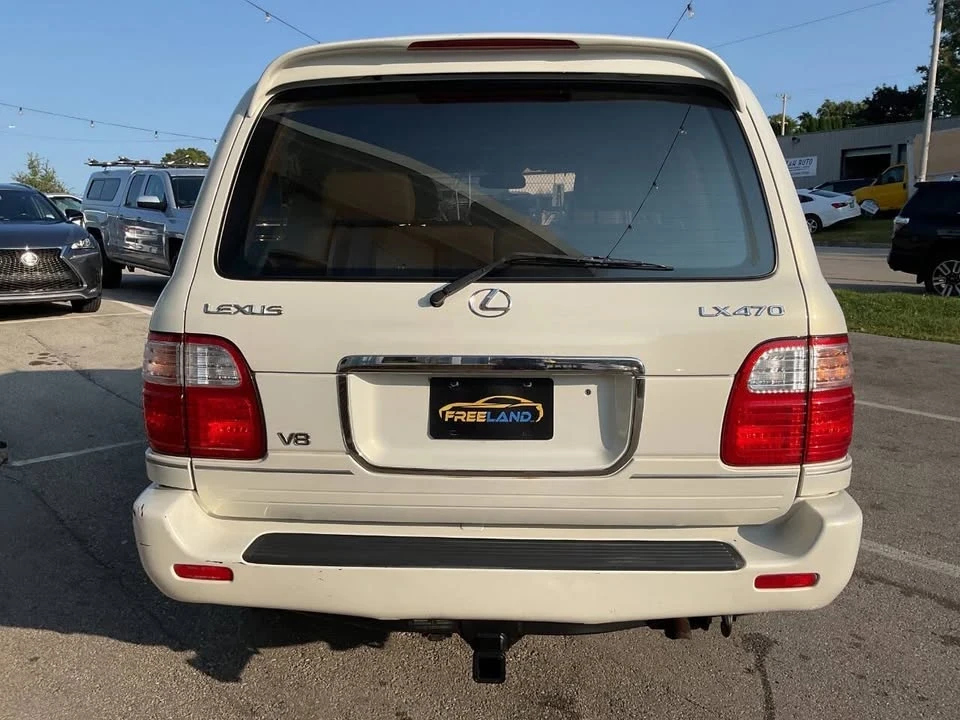2000 Lexus LX 2nd Gen - Image 7 of 20