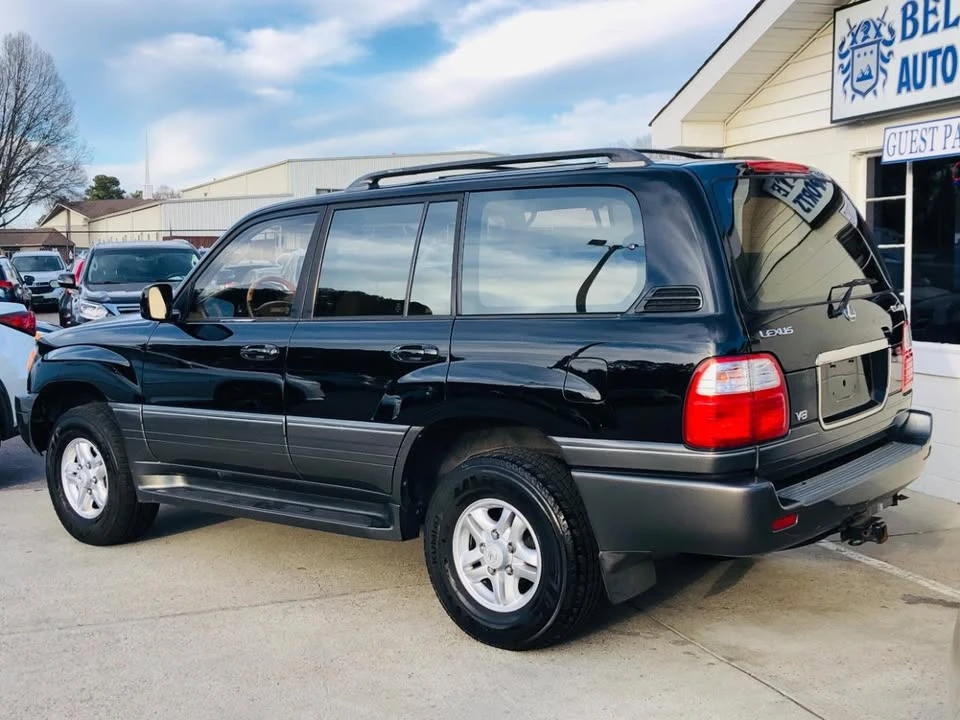 2000 Lexus LX 2nd Gen - Image 3 of 20