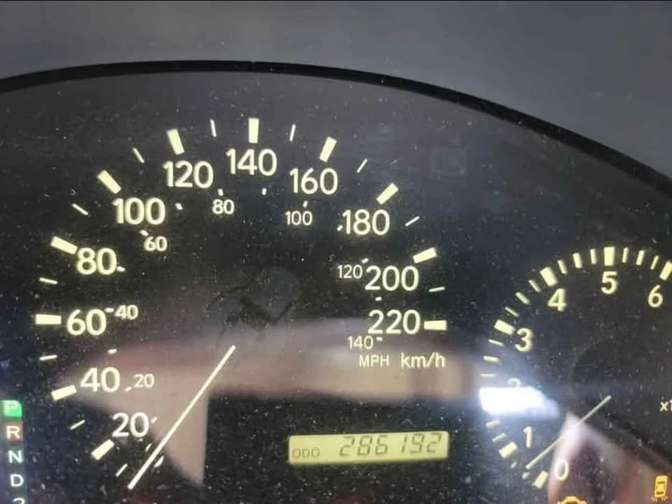 2000 Lexus RX 1st Gen - Image 7 of 13