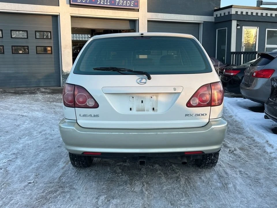 2000 Lexus RX 1st Gen - Image 4 of 17