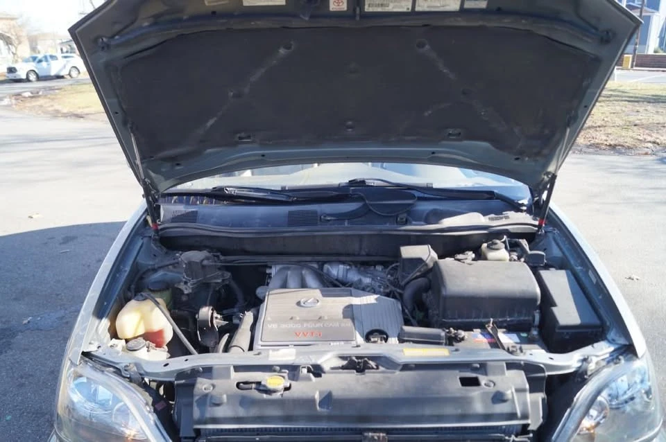 2000 Lexus RX 1st Gen - Image 13 of 19