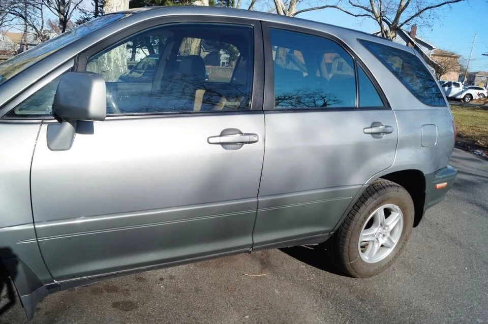 2000 Lexus RX 1st Gen - Image 5 of 20