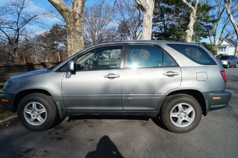 2000 Lexus RX 1st Gen - Image 6 of 20