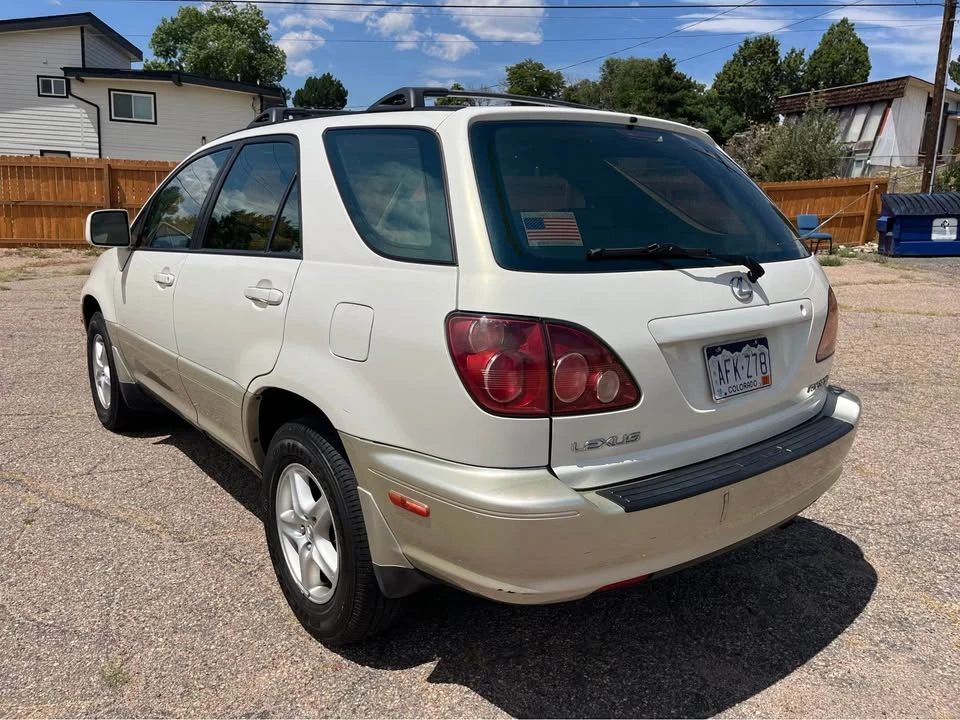 2000 Lexus RX 1st Gen - Image 3 of 14