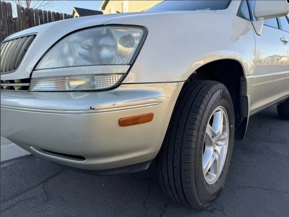 2000 Lexus RX 1st Gen - Image 5 of 14