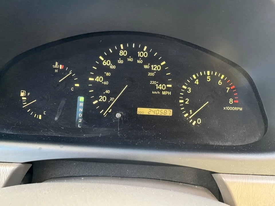 2000 Lexus RX 1st Gen - Image 6 of 14