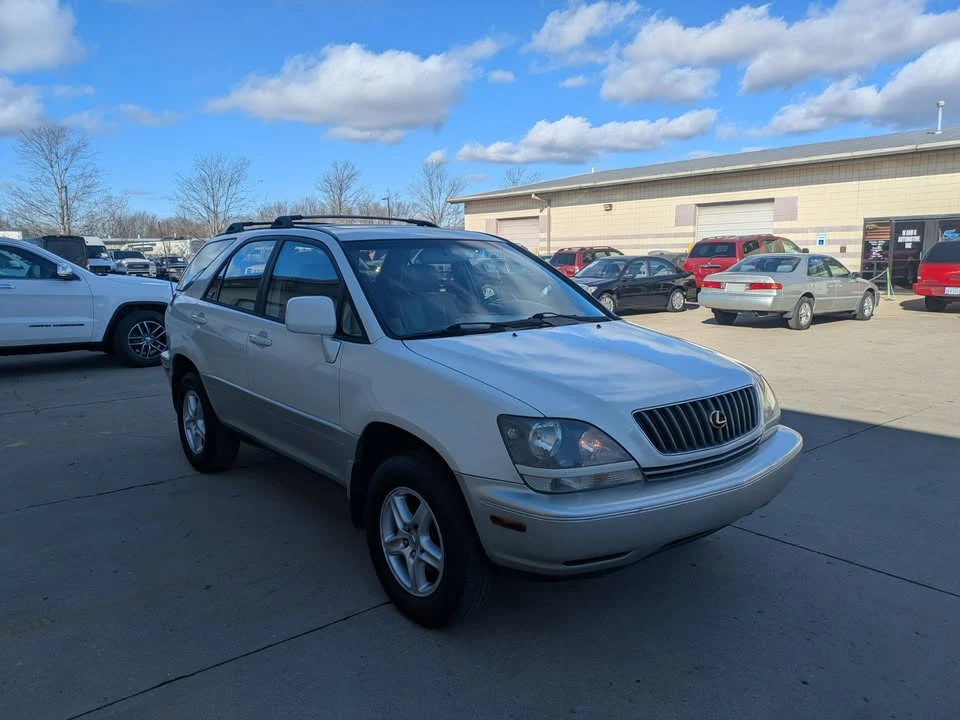 2000 Lexus RX 1st Gen - Image 3 of 19