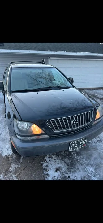 2000 Lexus RX 1st Gen - Image 6 of 9