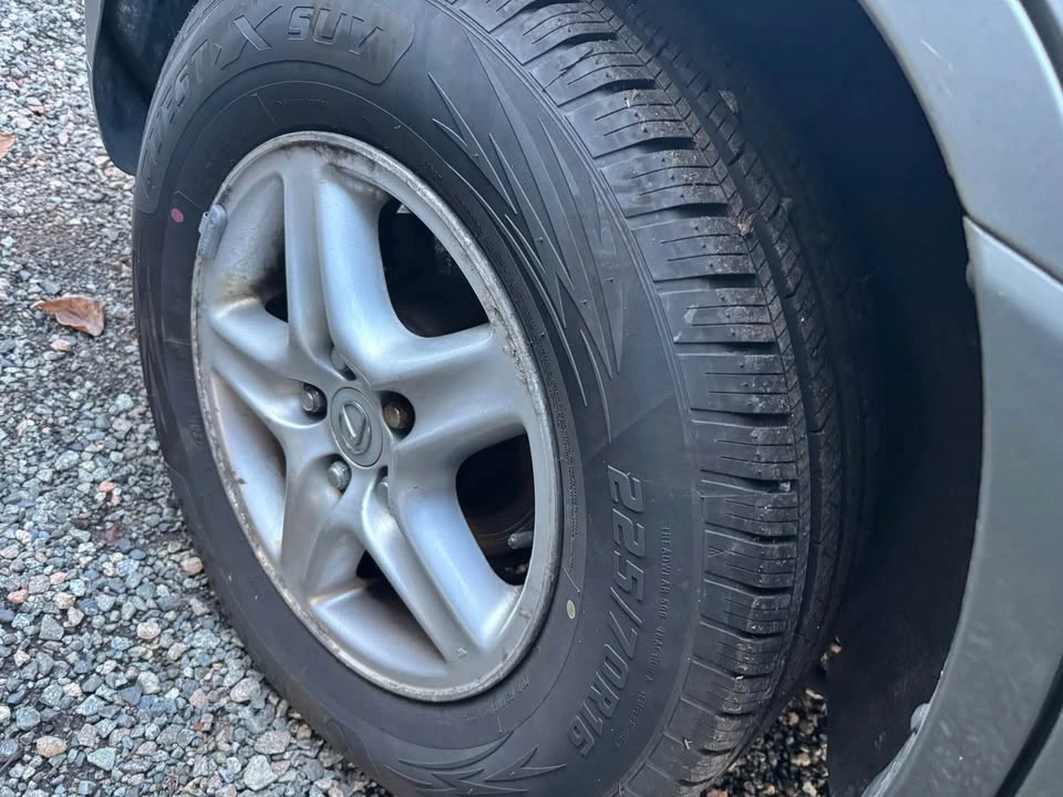 2000 Lexus RX 1st Gen - Image 3 of 10