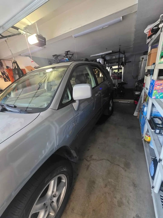 2000 Lexus RX 1st Gen - Image 4 of 10