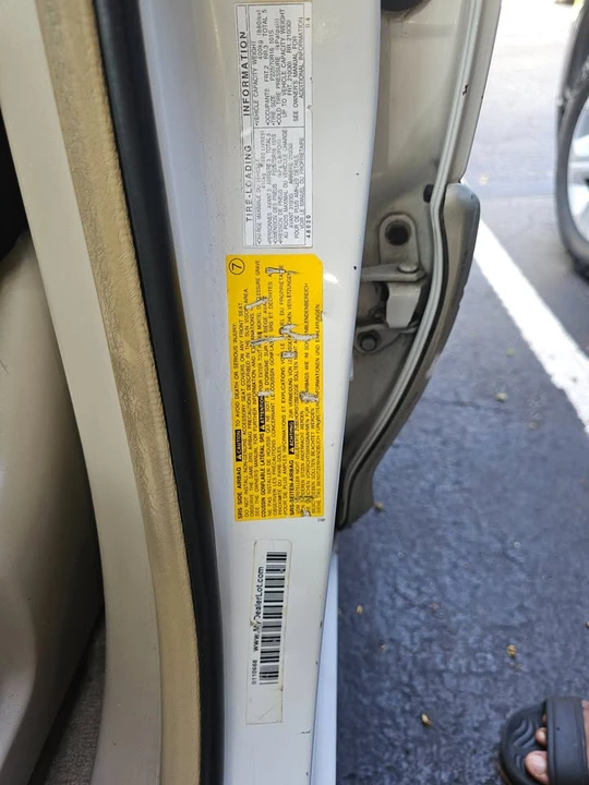 2000 Lexus RX 1st Gen - Image 11 of 13