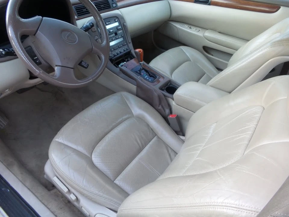 2000 Lexus SC400 - Image 9 of 19