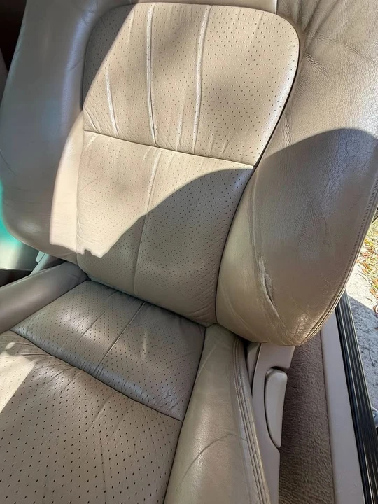 2000 Lexus SC400 - Image 15 of 16