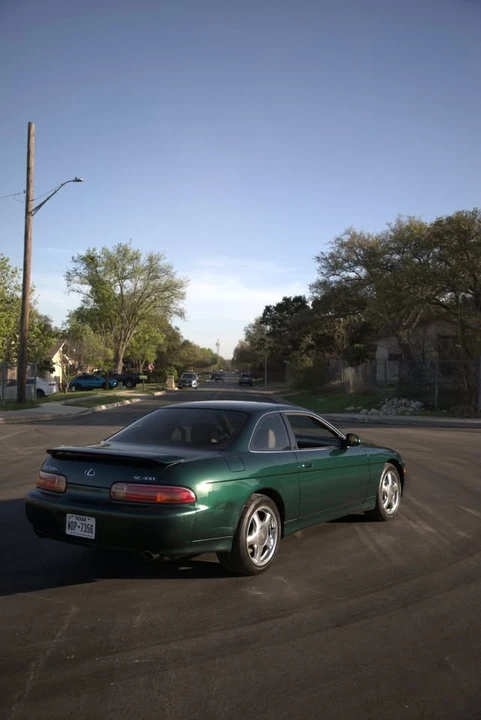 2000 Lexus SC400 - Image 5 of 16