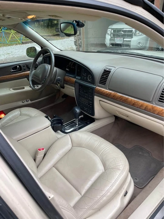 2000 Lincoln Continental 9th Gen - Image 4 of 6