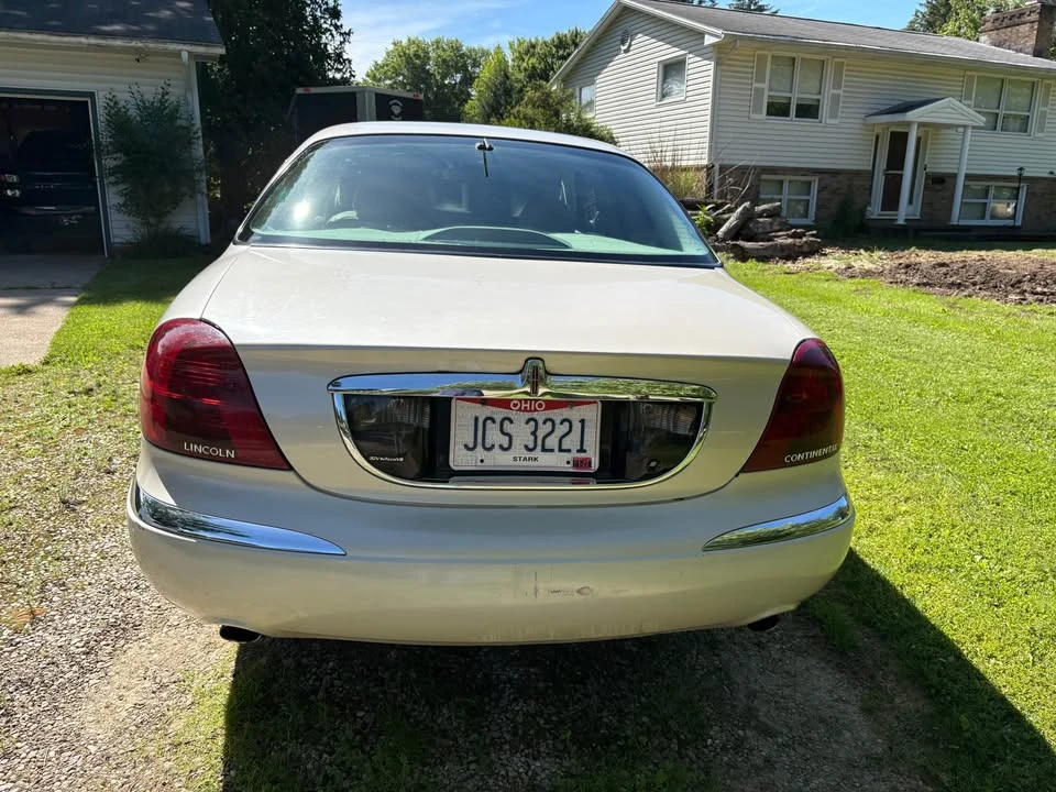 2000 Lincoln Continental 9th Gen - Image 4 of 9