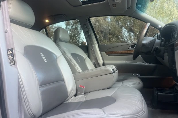 2000 Lincoln Continental 9th Gen - Image 4 of 7