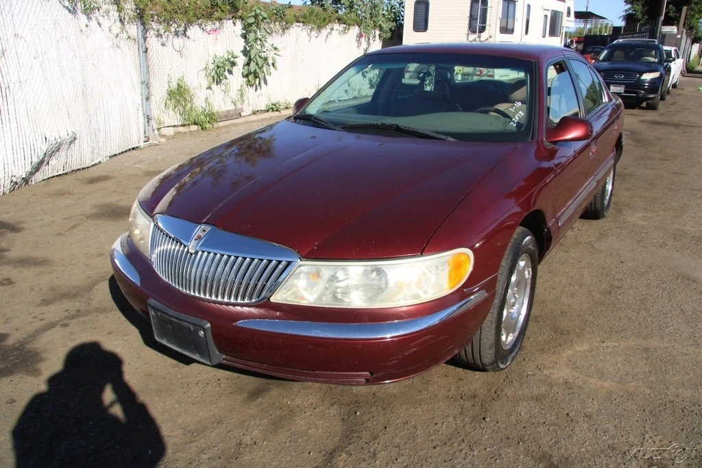 2000 Lincoln Continental 9th Gen - Image 2 of 21