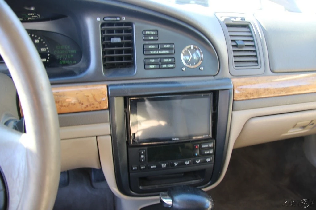 2000 Lincoln Continental 9th Gen - Image 18 of 21