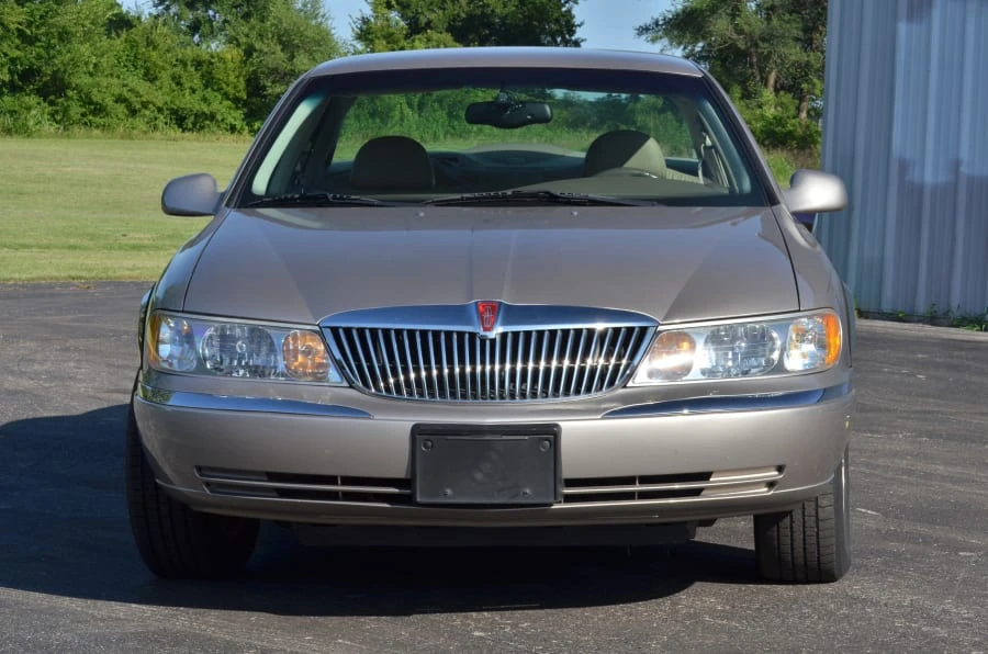2000 Lincoln Continental 9th Gen - Image 11 of 11