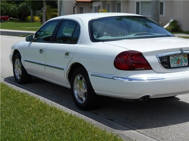 2000 Lincoln Continental 9th Gen - Image 9 of 12