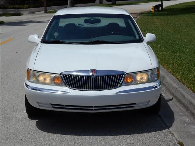 2000 Lincoln Continental 9th Gen - Image 4 of 12