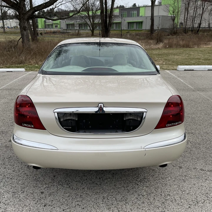 2000 Lincoln Continental 9th Gen - Image 5 of 12