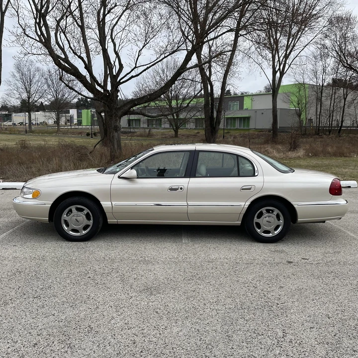 2000 Lincoln Continental 9th Gen - Image 8 of 12