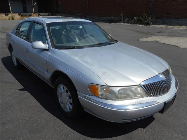 2000 Lincoln Continental 9th Gen - Image 2 of 12