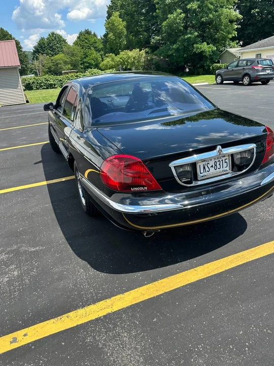 2000 Lincoln Continental 9th Gen - Image 2 of 6