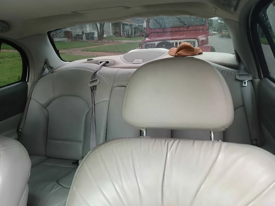 2000 Lincoln Continental 9th Gen - Image 4 of 9