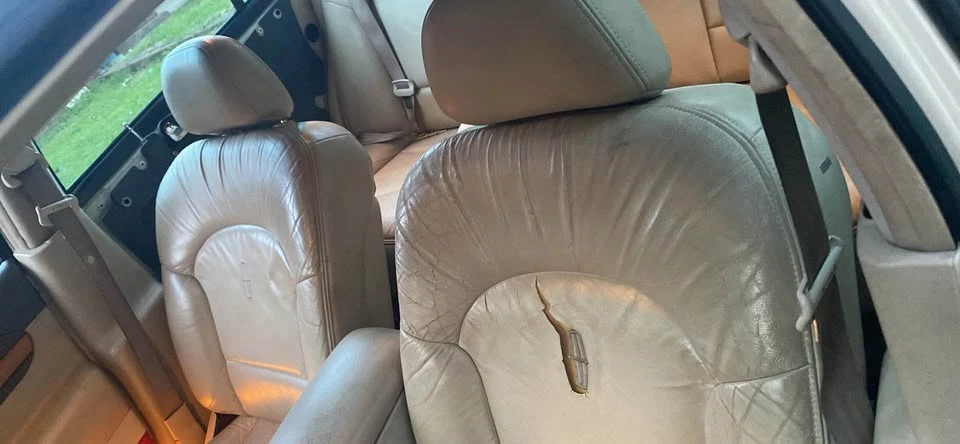 2000 Lincoln Continental 9th Gen - Image 5 of 12