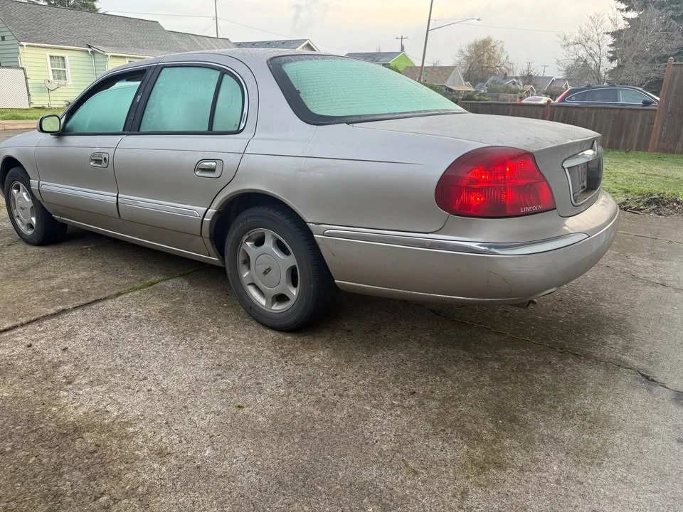 2000 Lincoln Continental 9th Gen - Image 4 of 5