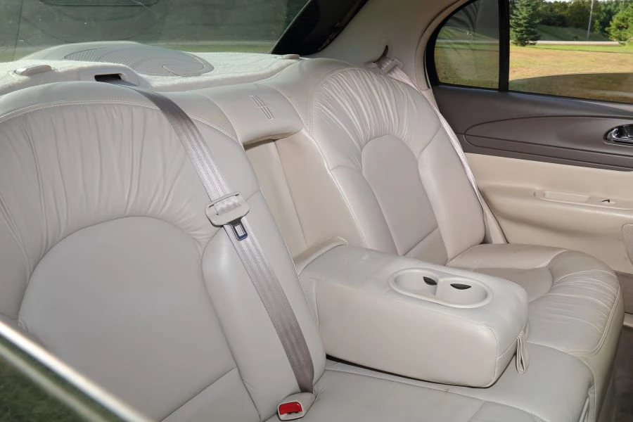 2000 Lincoln Continental 9th Gen - Image 21 of 27