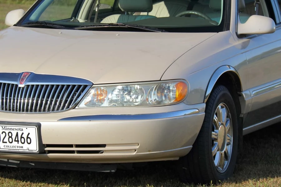 2000 Lincoln Continental 9th Gen - Image 8 of 27